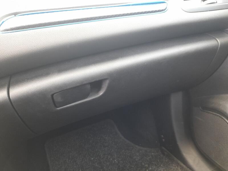 Guantera para Renault Megane Iv Hatchback (B9A/M/N_)