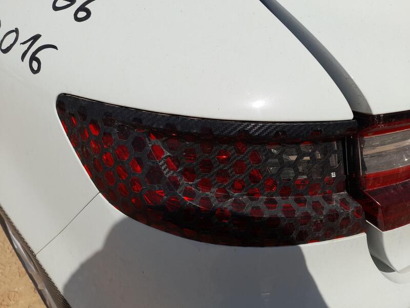 Piloto Trasero Izquierdo Exterior para Renault Megane Iv Hatchback (B9A/M/N_)