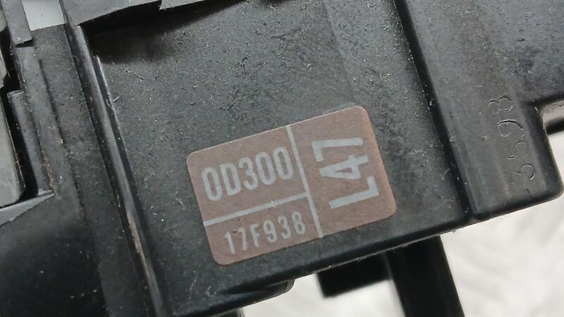 Mando Intermitentes para Toyota Yaris (_P13_)