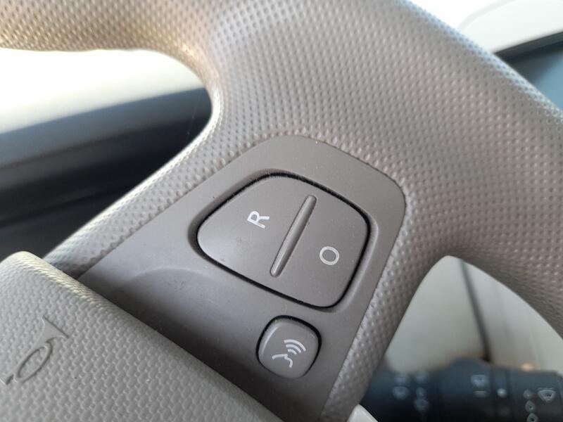 Volante para Renault Zoe (Bfm_)