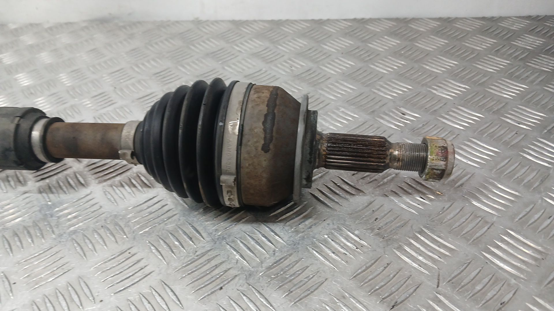 Transmision Delantera Derecha para Mitsubishi Grandis (Na_W)