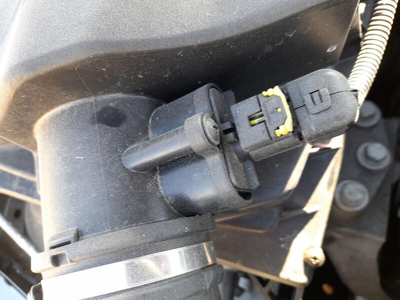Caudalimetro para Opel Astra J Sedán