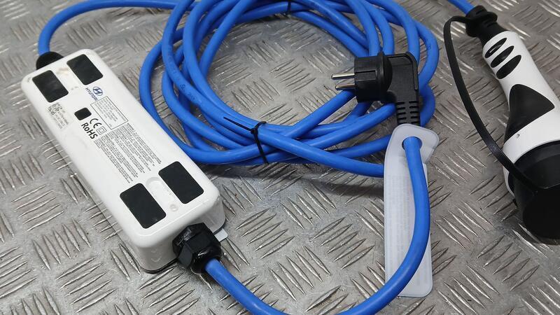 Cable para Hyundai Kona (Os, Ose, Osi)