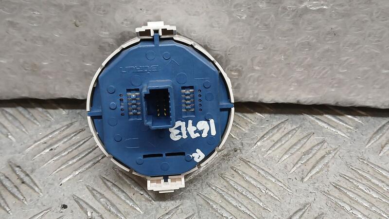 Warning para Toyota Yaris (_P13_)