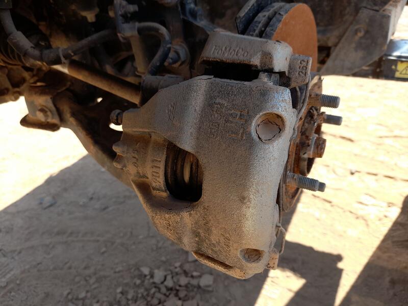 Pinza Freno Delantera Izquierda para Ford Fiesta Vii (Hj, Hf)