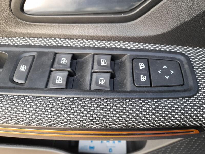 Mando Elevalunas Delantero Izquierdo para Dacia Sandero Iii
