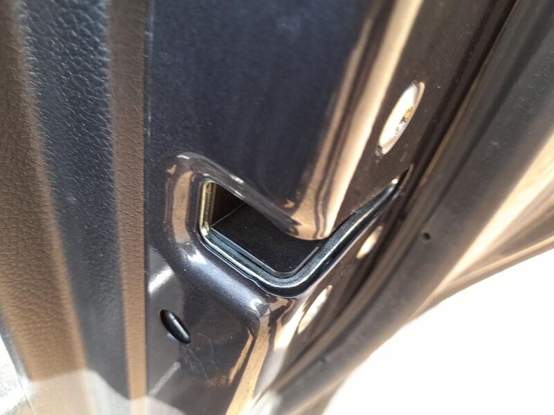 Cerradura Puerta Trasera Derecha para Kia Stonic (Yb)