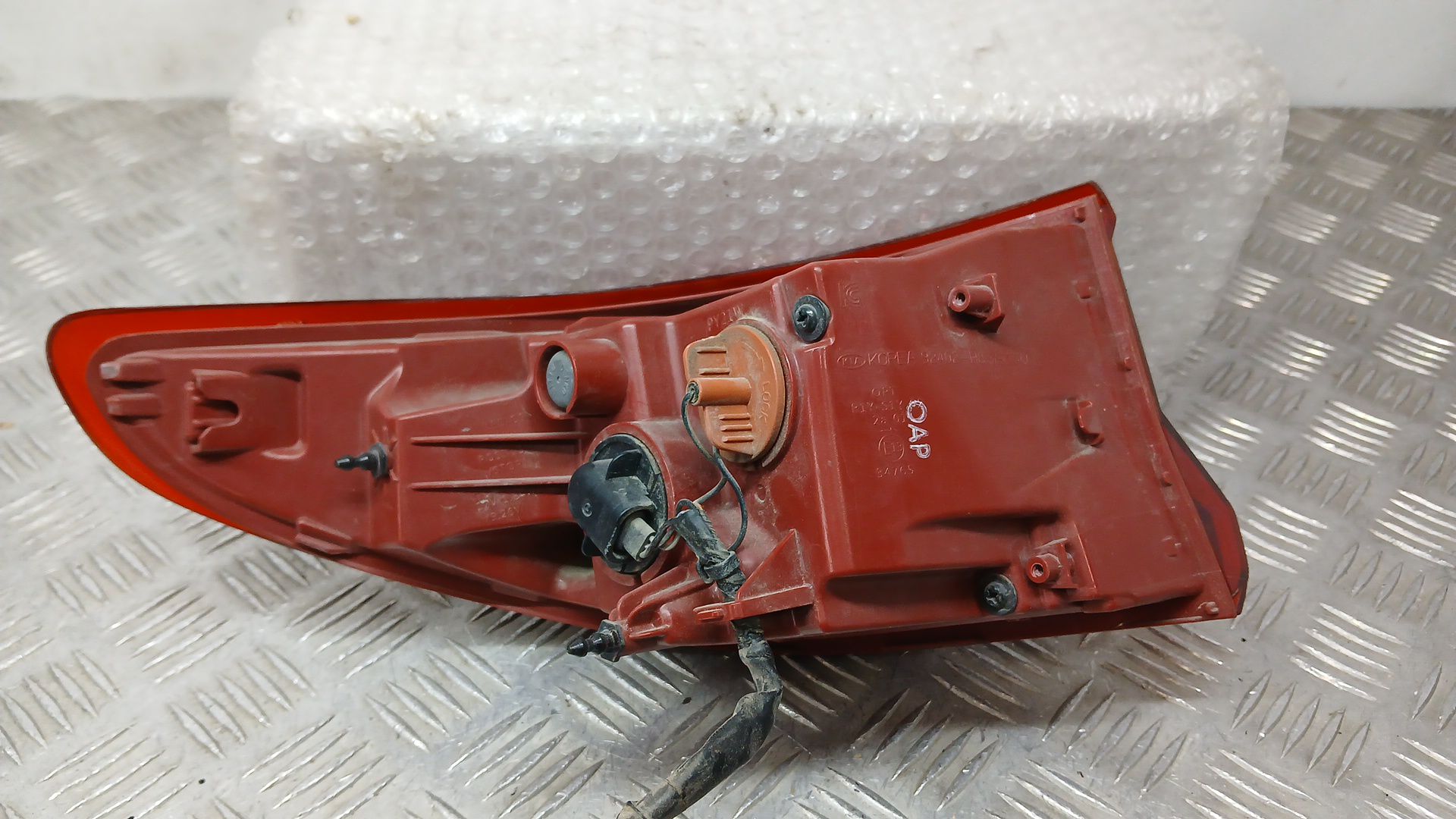 Piloto Trasero Derecho Exterior para Kia Stonic (Yb)