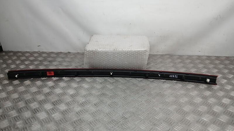 Piloto Trasero Central para Hyundai Bayon (Bc3)