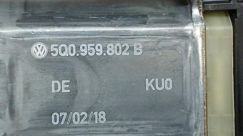 Motor Elevalunas Delantero Derecho para Seat Leon (5F1)