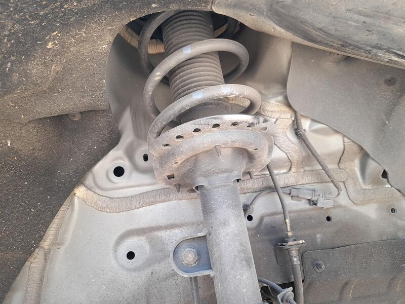 Amortiguador Delantero Derecho para Ssangyong Tivoli