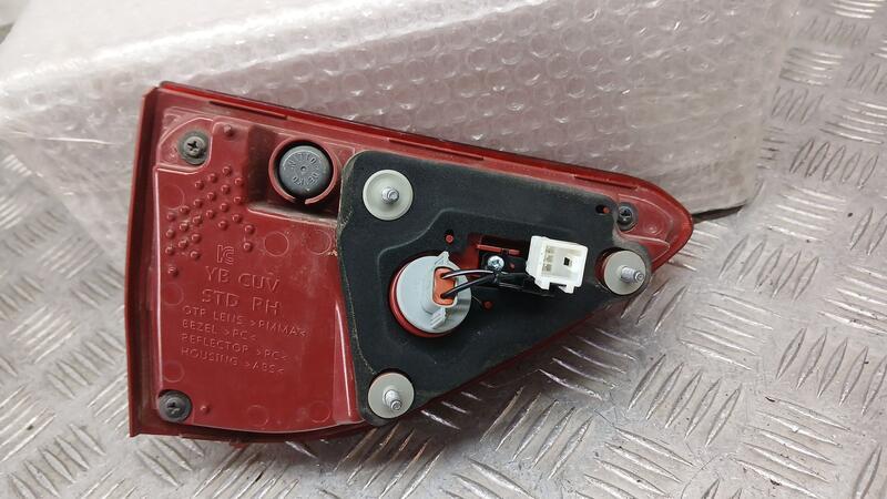 Piloto Trasero Derecho Interior para Kia Stonic (Ybcuv)