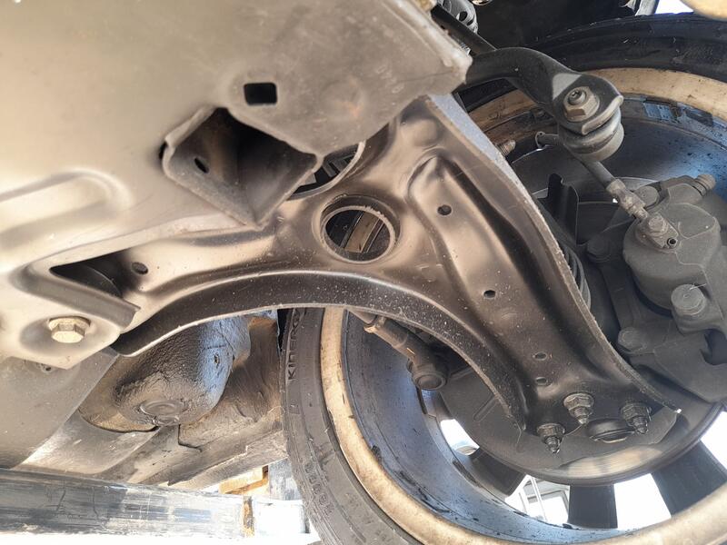 Brazo Suspension Inferior Delantero Izquierdo para Seat Toledo Iv (Kg3)