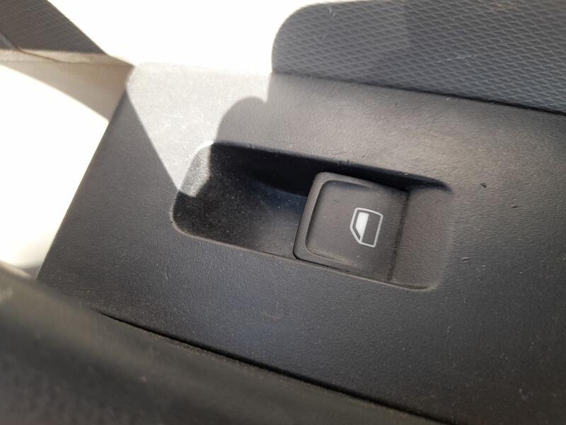 Mando Elevalunas Trasero Derecho para Seat Toledo Iv (Kg3)