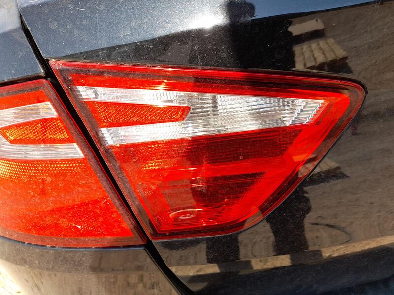 Piloto Trasero Izquierdo Interior para Seat Toledo Iv (Kg3)
