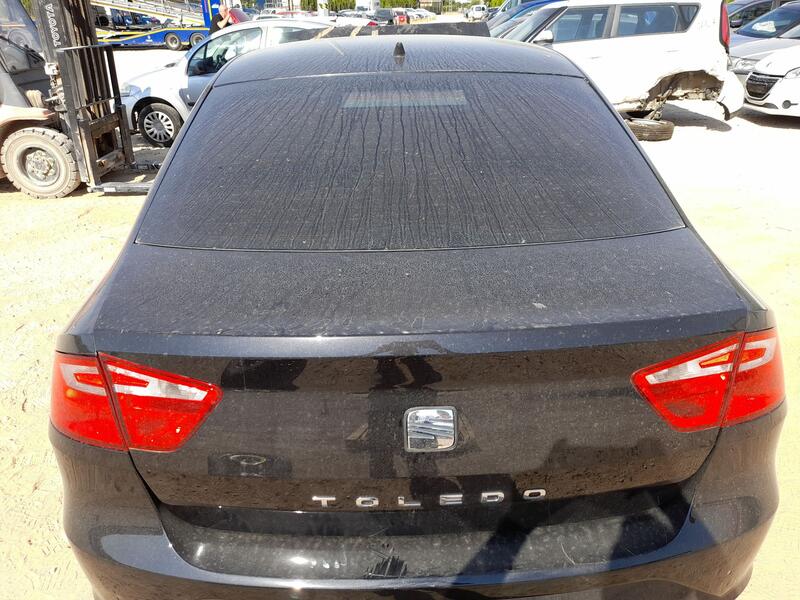 Porton Trasero para Seat Toledo Iv (Kg3)