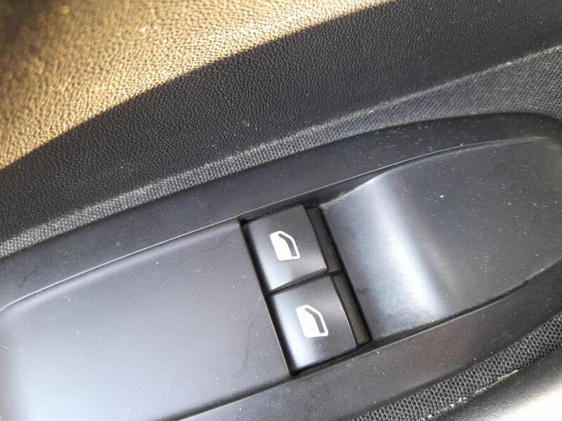 Mando Elevalunas Delantero Izquierdo para Peugeot 208 I (Ca_, Cc_)