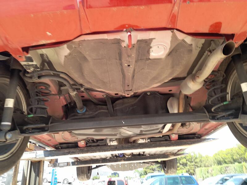 Puente Trasero para Mitsubishi Mirage / Space Star Vi Hatchback (A0_A)