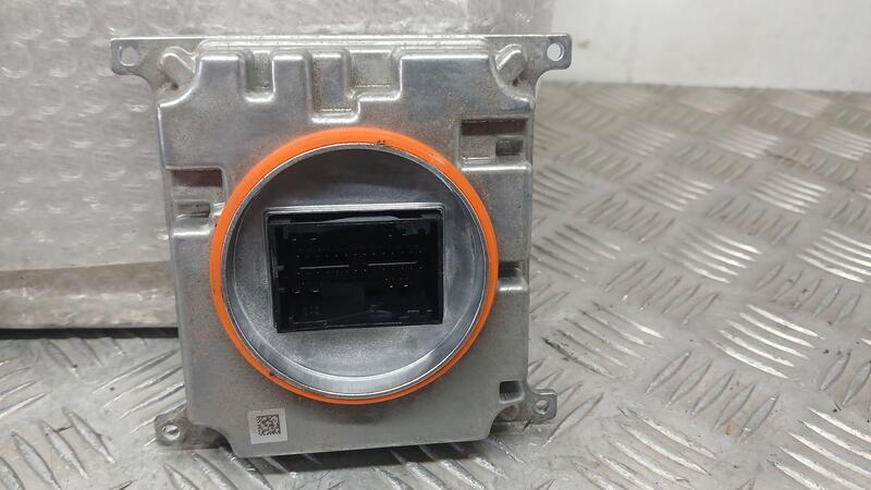 Centralita Faro para Volkswagen Tiguan (Ad1, Ax1)