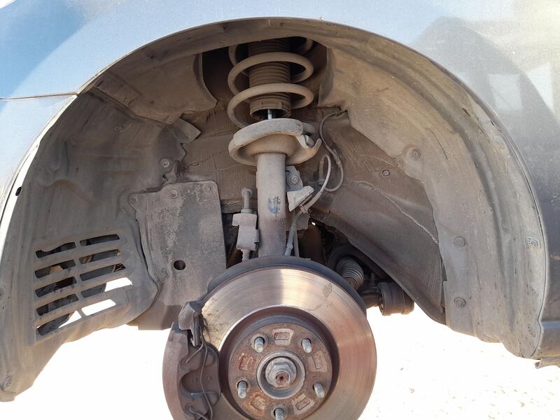 Plastico Pase Rueda Del. Izq. para Mazda 5 (Cr)