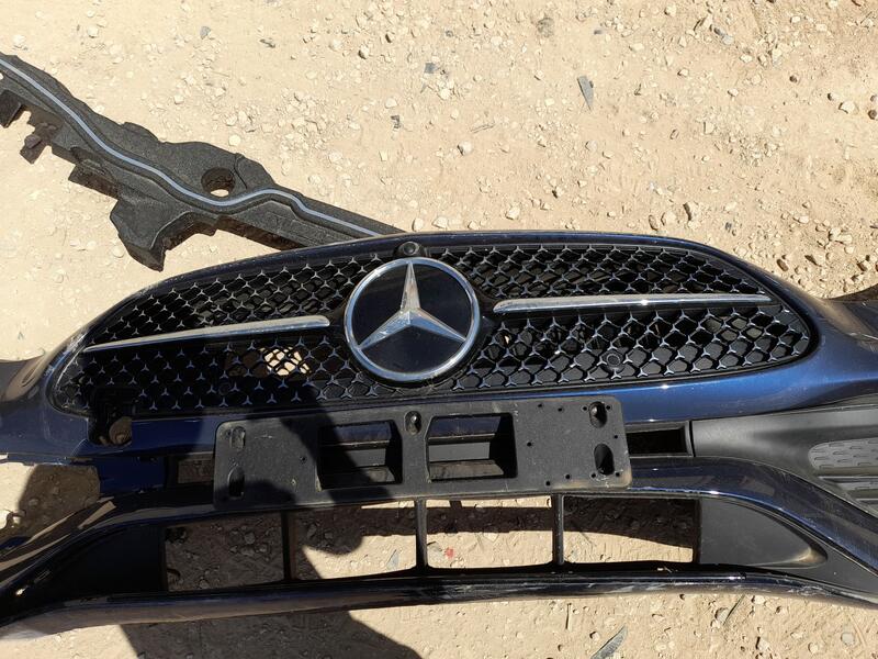 Rejilla Delantera para Mercedes-Benz Clase C (W206)