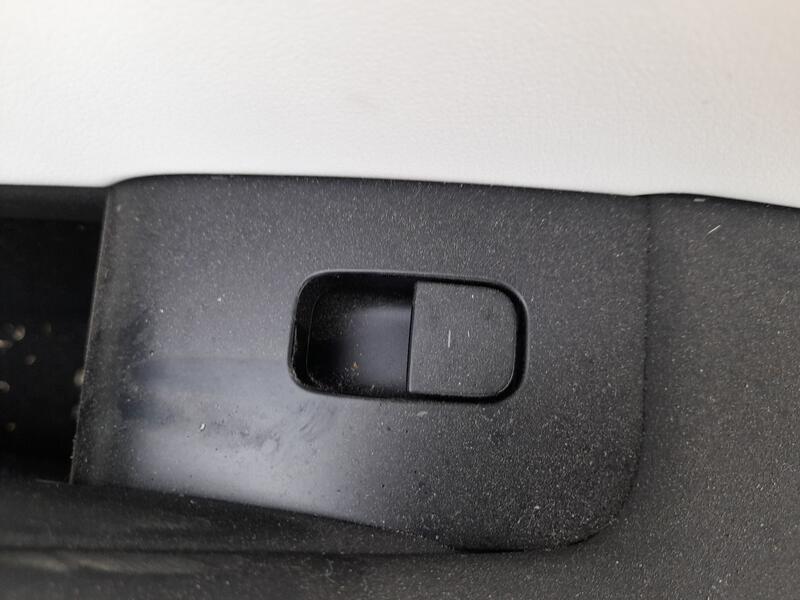 Mando Elevalunas Trasero Derecho para Tesla Model 3 (5Yj3)