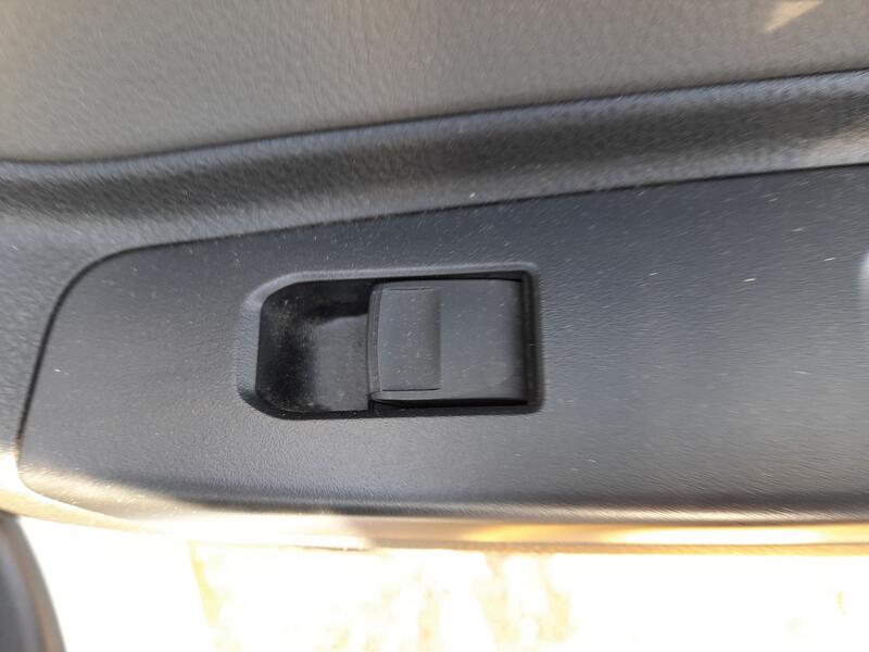 Mando Elevalunas Trasero Derecho para Toyota Yaris (_P13_)