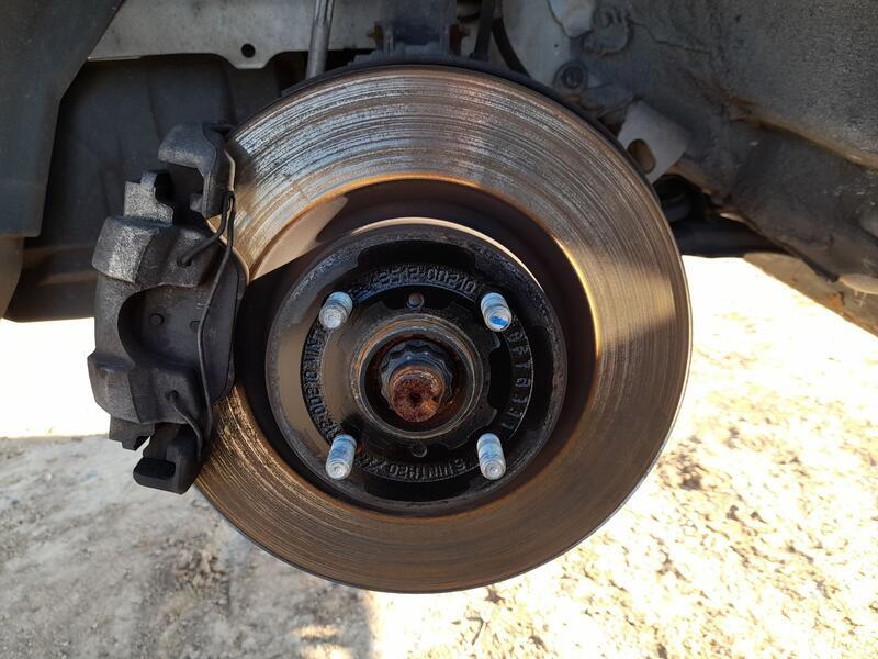 Mangueta Delantera Izquierda para Toyota Yaris (_P13_)