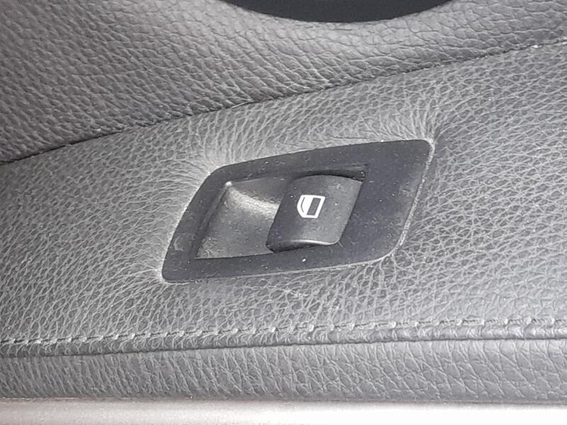 Mando Elevalunas Delantero Derecho para Bmw 3 (E90)