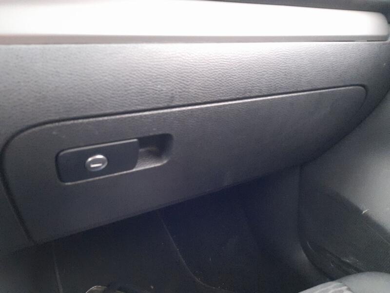 Guantera para Volkswagen Golf Vi (5K1)