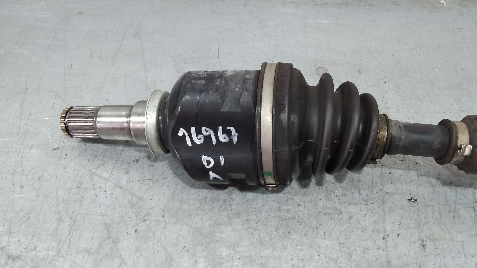 Transmision Delantera Izquierda para Toyota Corolla (_E12_)