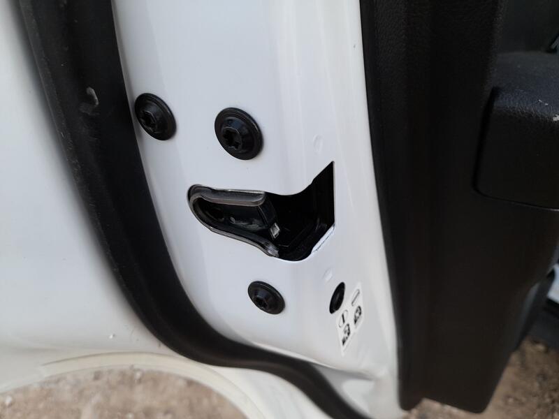 Cerradura Puerta Trasera Izquierda para Chevrolet Orlando (J309)