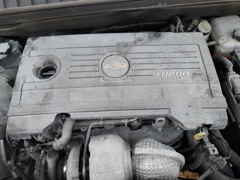 Tapa Motor para Chevrolet Orlando (J309)