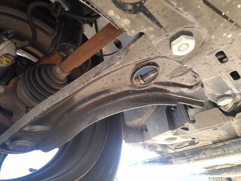 Brazo Suspension Inferior Delantero Derecho para Dacia Sandero Iii