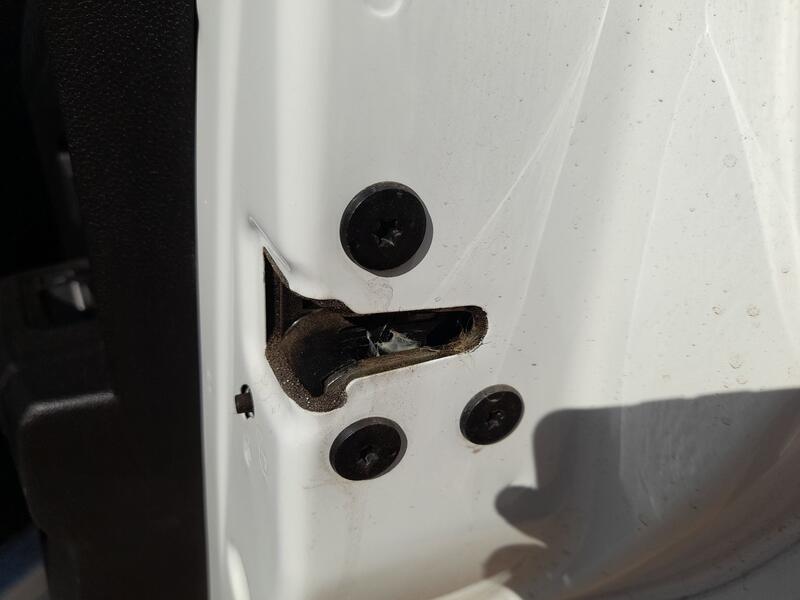 Cerradura Puerta Trasera Derecha para Dacia Sandero Iii