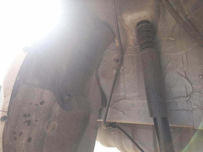 Plastico Pase Rueda Tras. Dch. para Dacia Sandero Iii