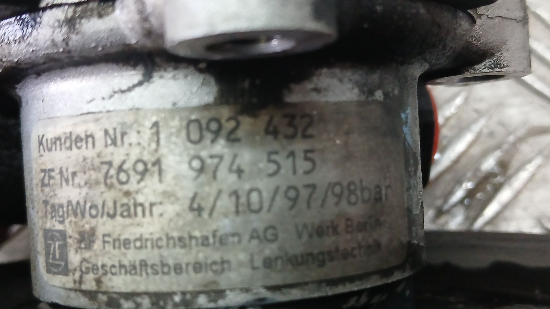 Bomba Direccion para Bmw 3 Compact (E36)