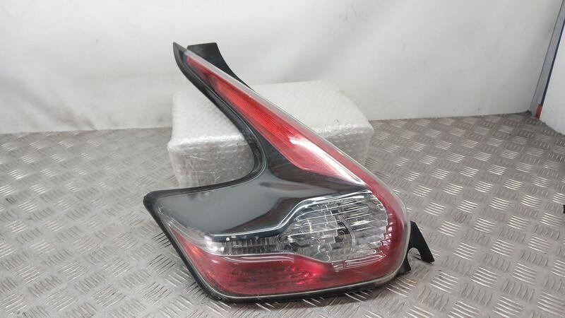 Piloto Trasero Izquierdo para Nissan Juke (F15)