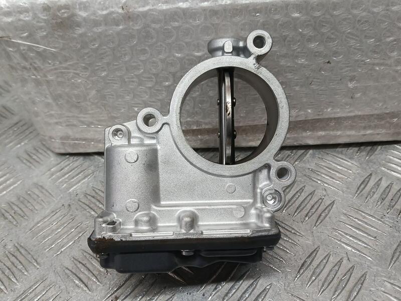 Caja Mariposa para Mercedes-Benz Clase C (W206)