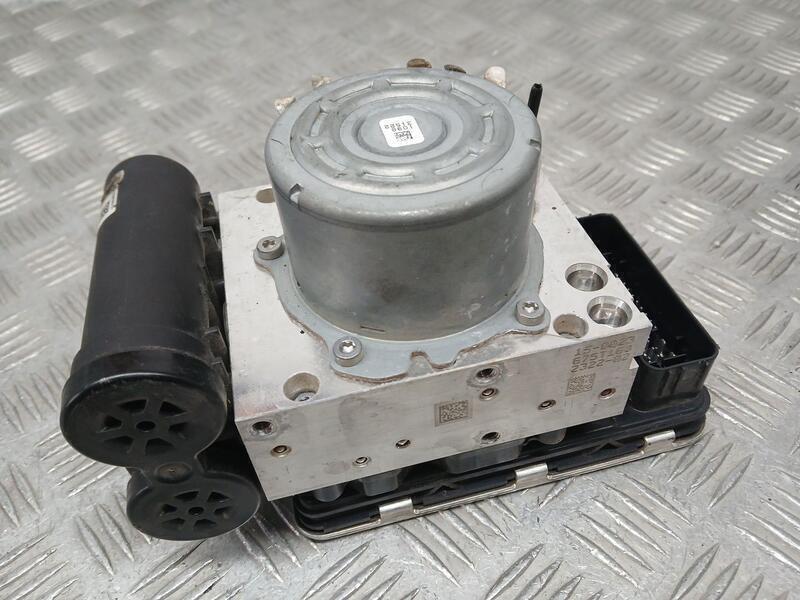 Bomba Suspension para Mercedes-Benz Clase C (W206)