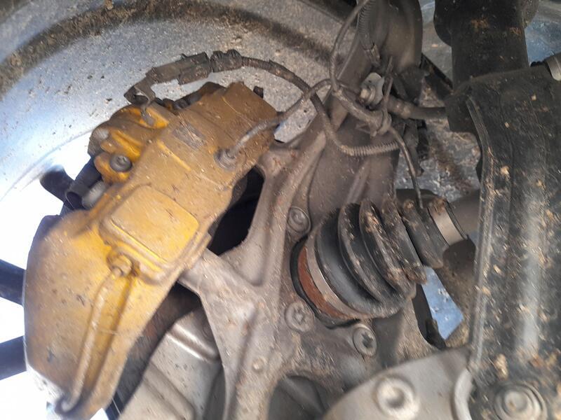 Mangueta Delantera Izquierda para Maserati Grecale