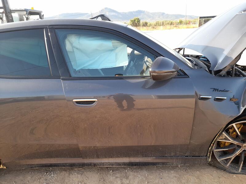 Puerta Delantera Derecha para Maserati Grecale