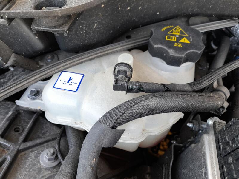 Deposito Expansion para Maserati Grecale
