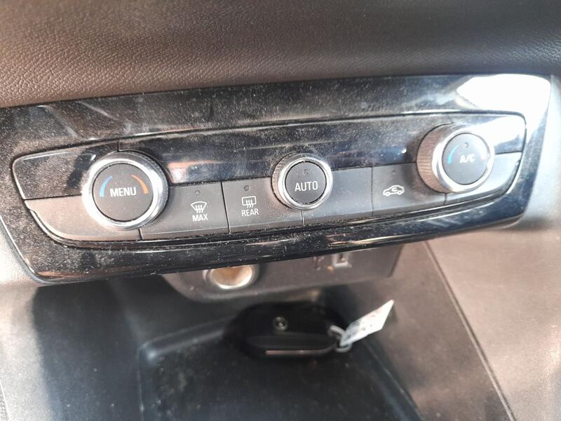 Mando Climatizador para Opel Corsa F (P2Jo)
