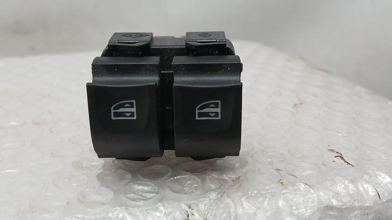 Mando Elevalunas Delantero Izquierdo para Dacia Sandero Iii