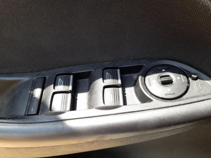 Mando Elevalunas Delantero Izquierdo para Ford Focus Iii Turnier