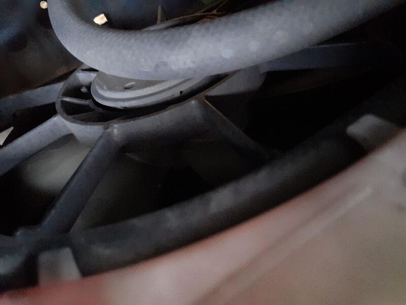 Electroventilador para Toyota Prius (Hw2)