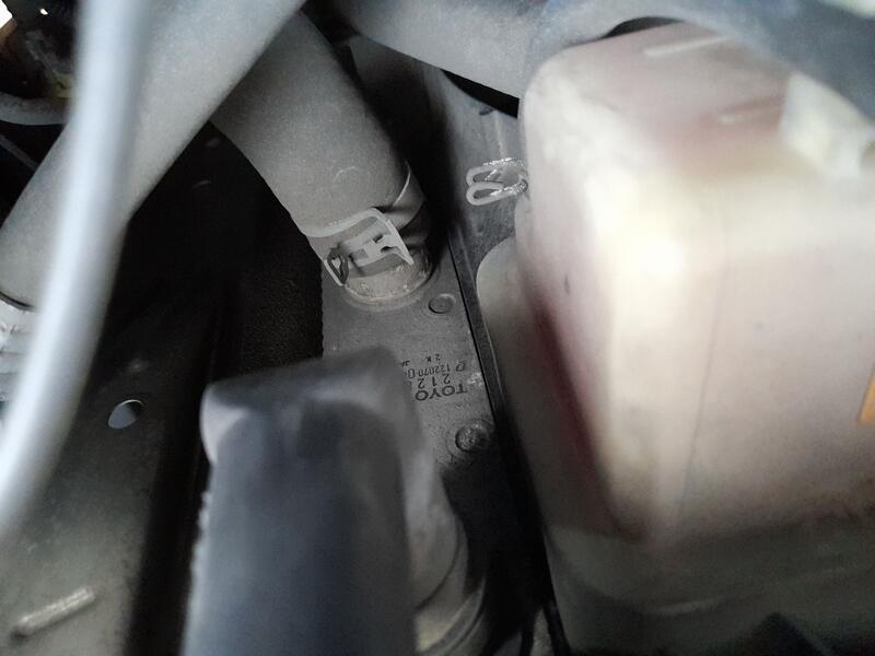 Radiador Agua para Toyota Prius (Hw2)