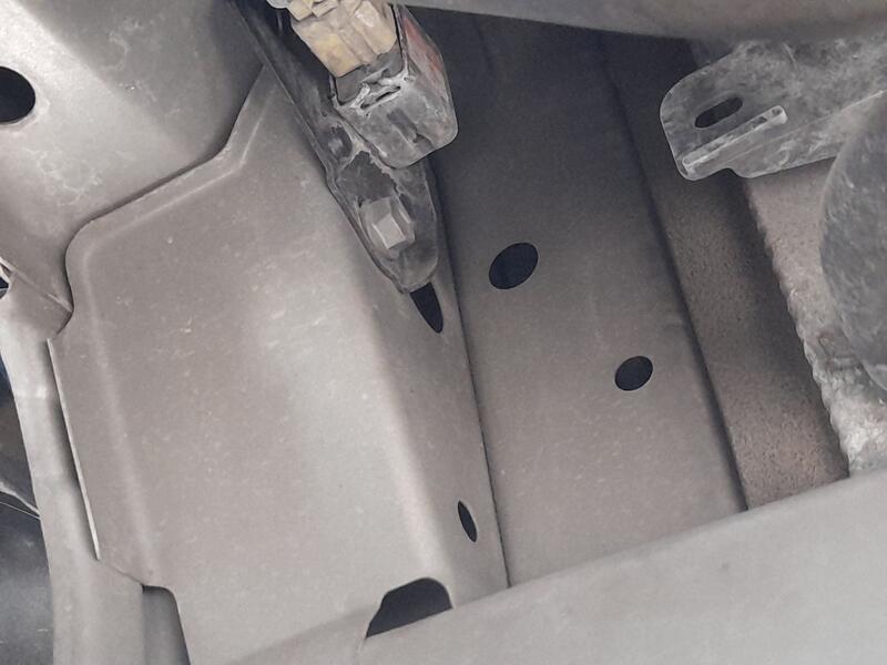 Refuerzo Paragolpes Delantero para Toyota Prius (Hw2)