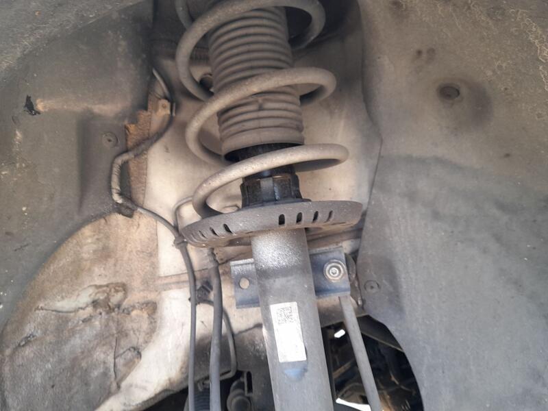 Amortiguador Delantero Derecho para Volkswagen Polo V (6R1, 6C1)